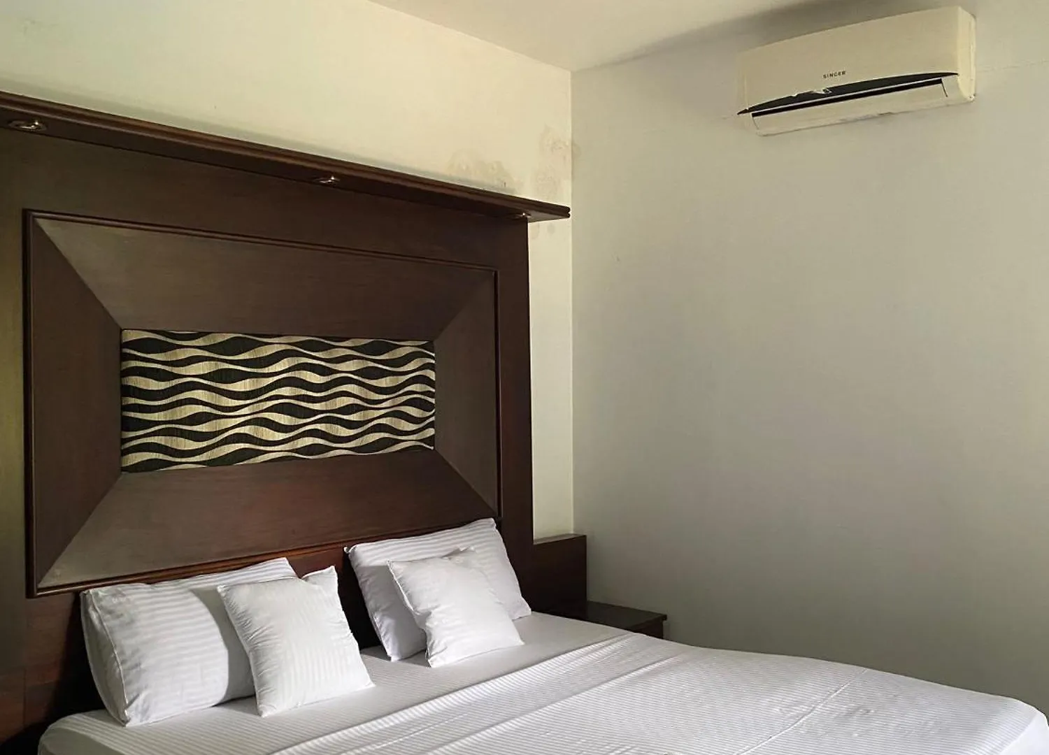 Hotel Aran Villa Talangama South