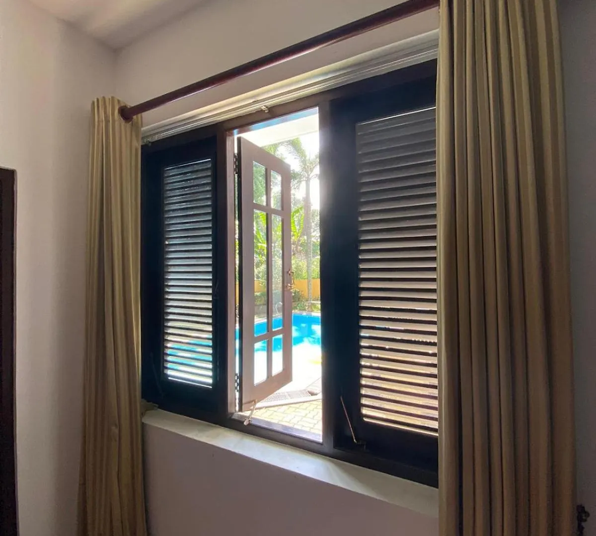 Hotel Aran Villa Talangama South Sri Lanka