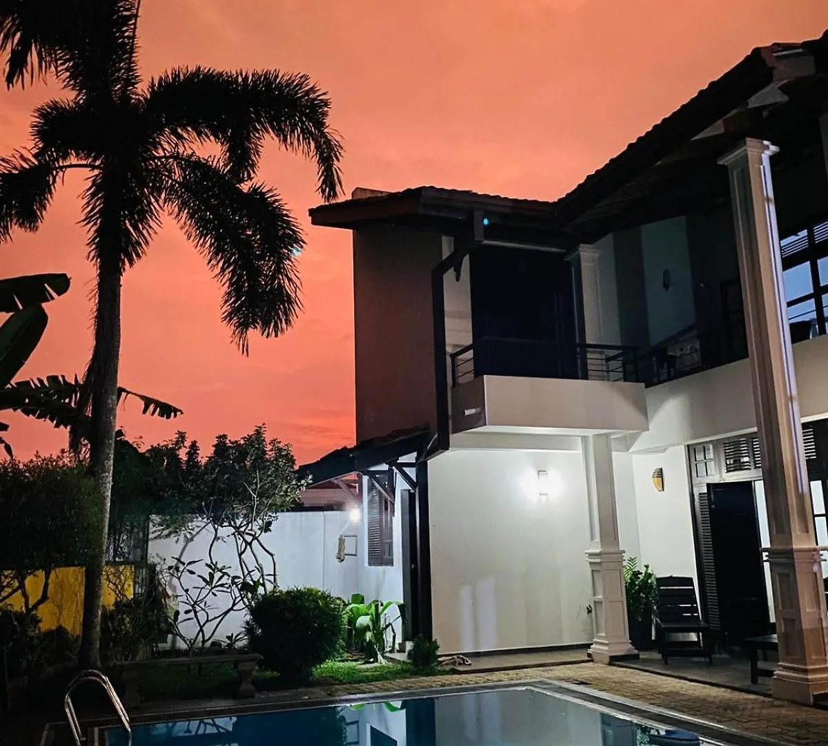 Hotel Aran Villa Talangama South